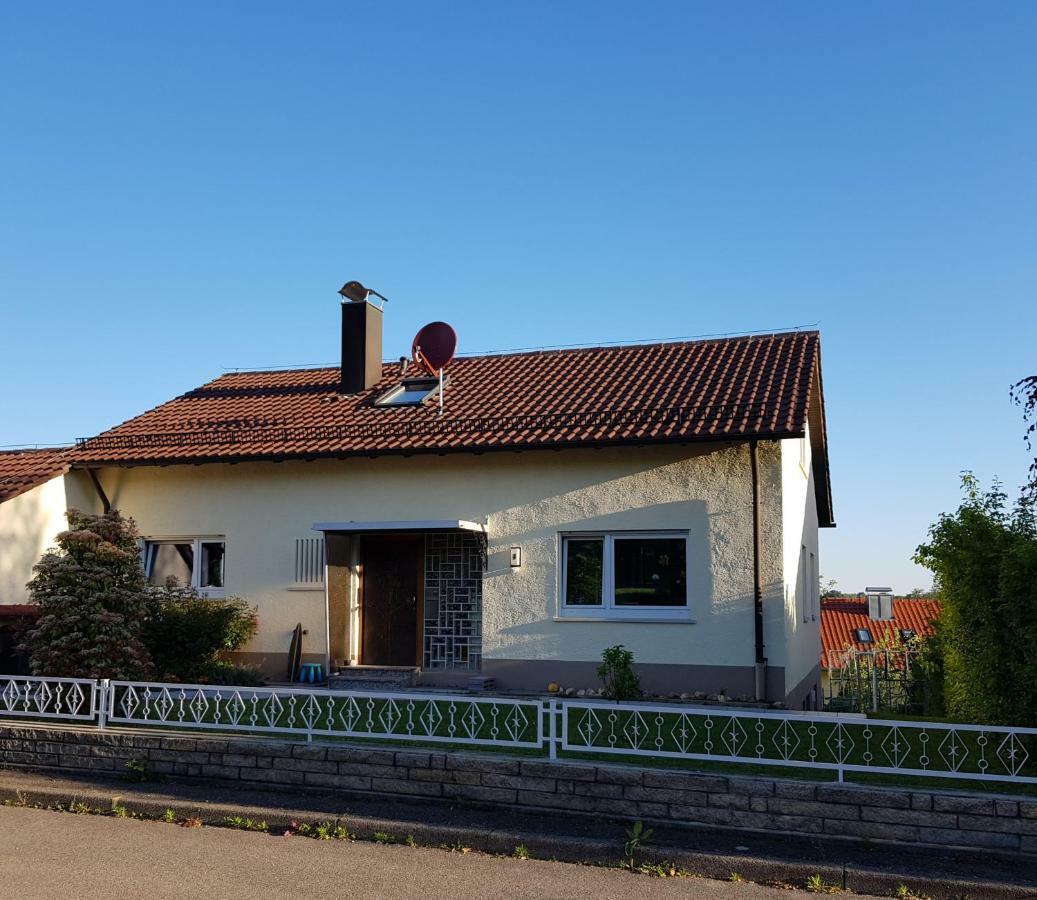 Ferien In Neuffen - Ferienwohnung Plaue Екстер'єр фото